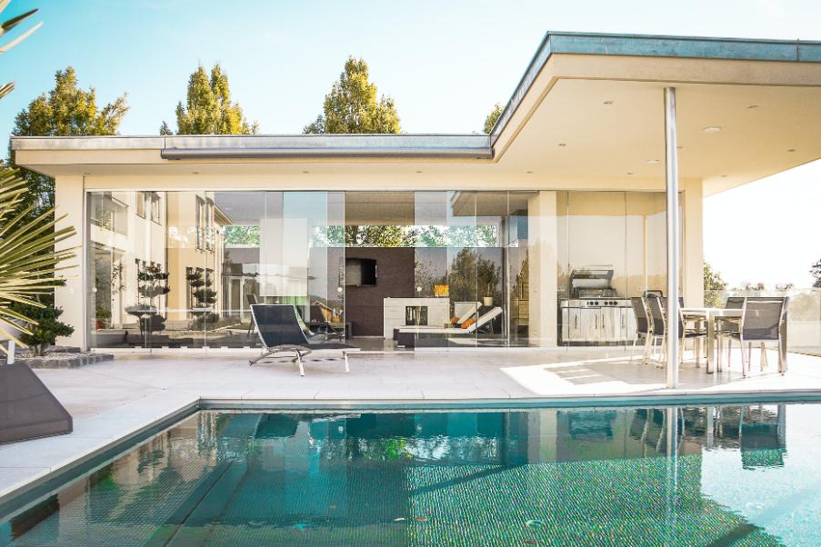 piscina, casa moderna
